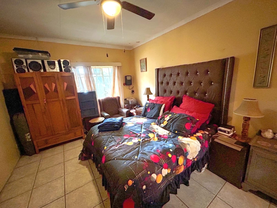 6 Bedroom Property for Sale in Brits North West